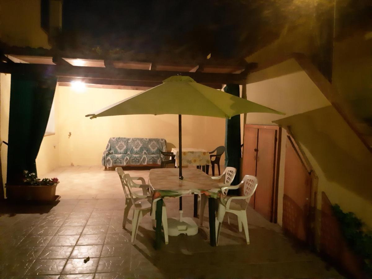 Affittacamere Da Antonella Posada  Extérieur photo