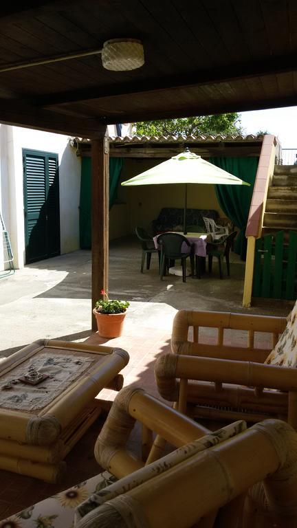 Affittacamere Da Antonella Posada  Extérieur photo